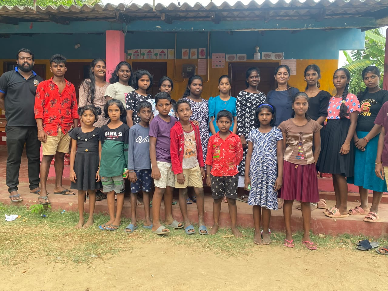 Children at the IT training room launch